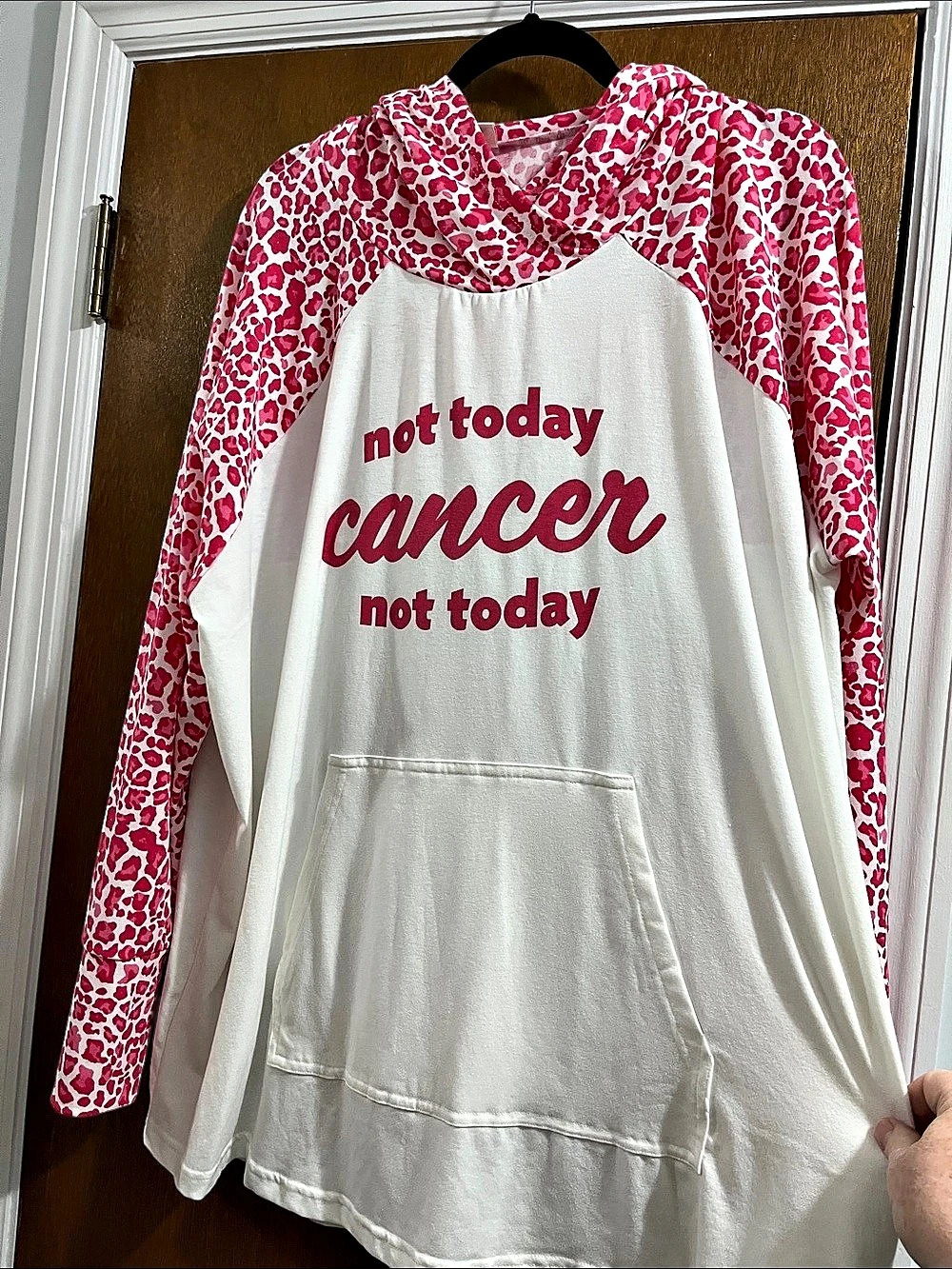 Lularoe Amber Lightweight Hoodie Animal Print White & Pink 3XL not today cancer